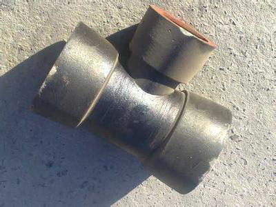 老房子夏河铸铁管下水漏水怎么处理